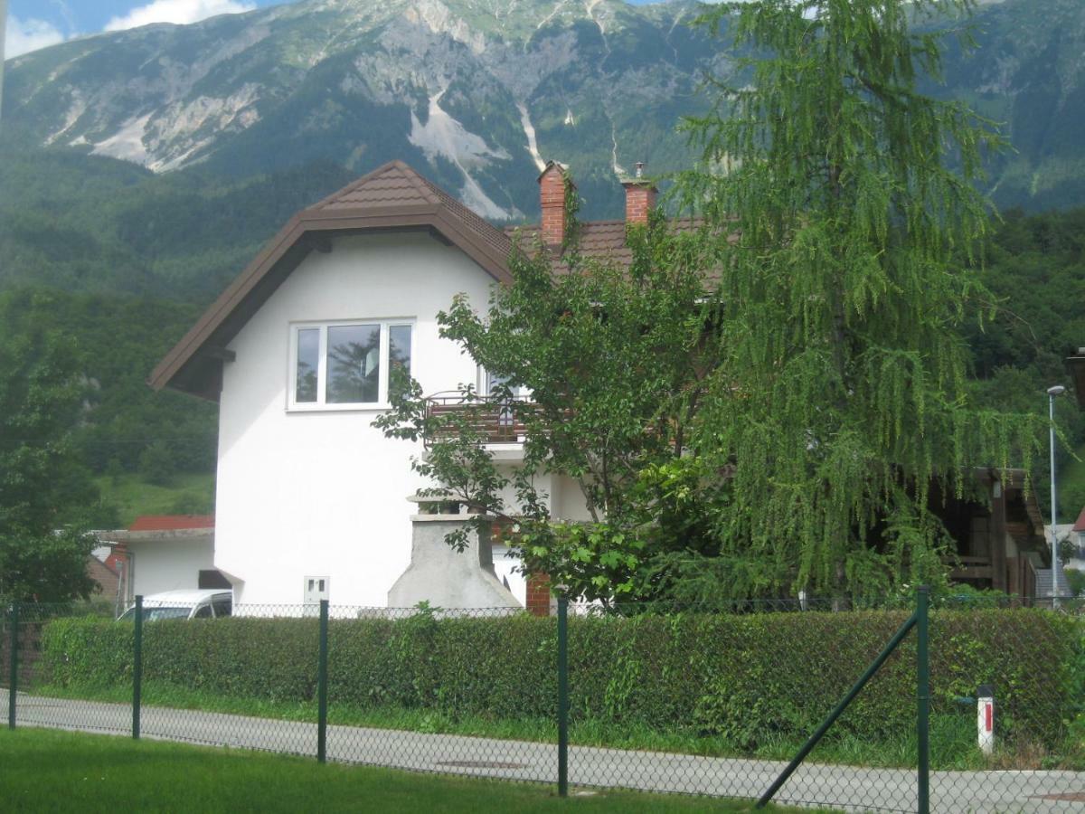 R&G Apartment Zirovnica Exterior foto